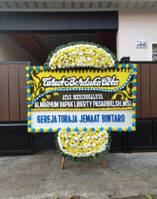 Papan Bunga Duka di Tegalwaru